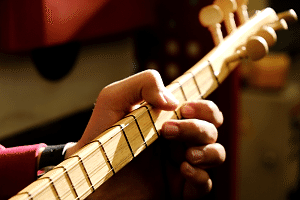 Bağlama kursu Akademik Bire Bir Özel Bağlama (saz) Eğitimi