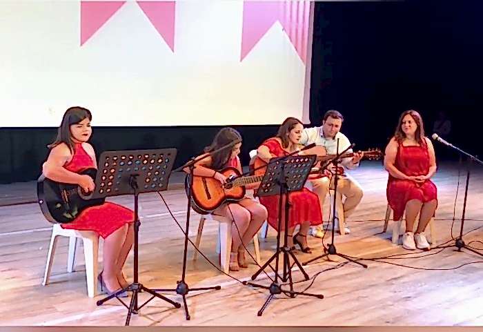 Bayrampaşa Yıldırım Şubesi Gitar Kursu – Güneş Sanat Akademisi